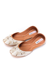 JootiShooti - Chameli White