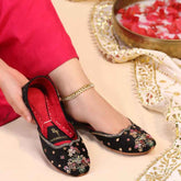 JootiShooti - Ombre Oasis Black Khussa For Women