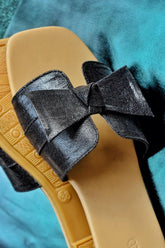 Basic by Chapter 13 - Black Bow - 19301