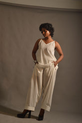 Gulabo - CUFFED PANTS - BOSKY LAWN - WHITE - 1 Piece