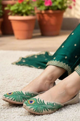 Hemo Handicraft - Morni Khussa - Beije