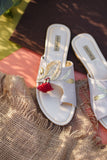 CHAPTER 13 - Sonehri Patti - Beige - Chappals