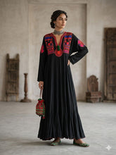 Maheen Khan - Hunar Bosky Fusion Top For Women - Black - 1 Piece