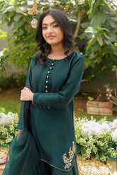 Alishba Kashif - ZAMURAD ELAN - Emerald - Tassel silk - 3 Piece