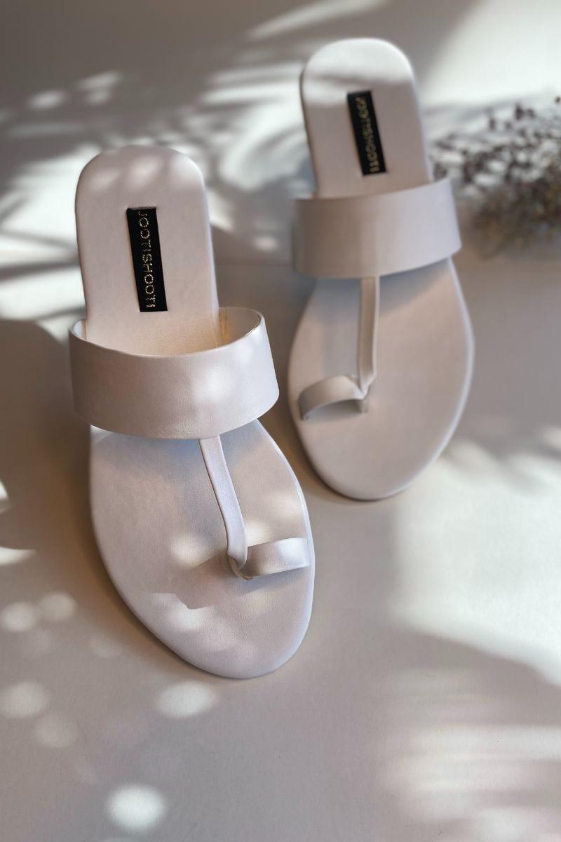 Jootishooti - Cyra Kolha - White - Studio by TCS