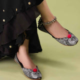 JootiShooti - Naqsh-e-Chandi (Pink Pompom)