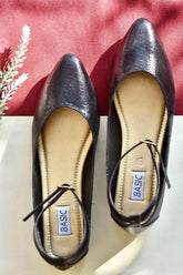 Basic by Chapter 13 - Black - B23-12 - Studio by TCS