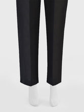 Oaks - Women Black Linen Trouser - 1 Piece