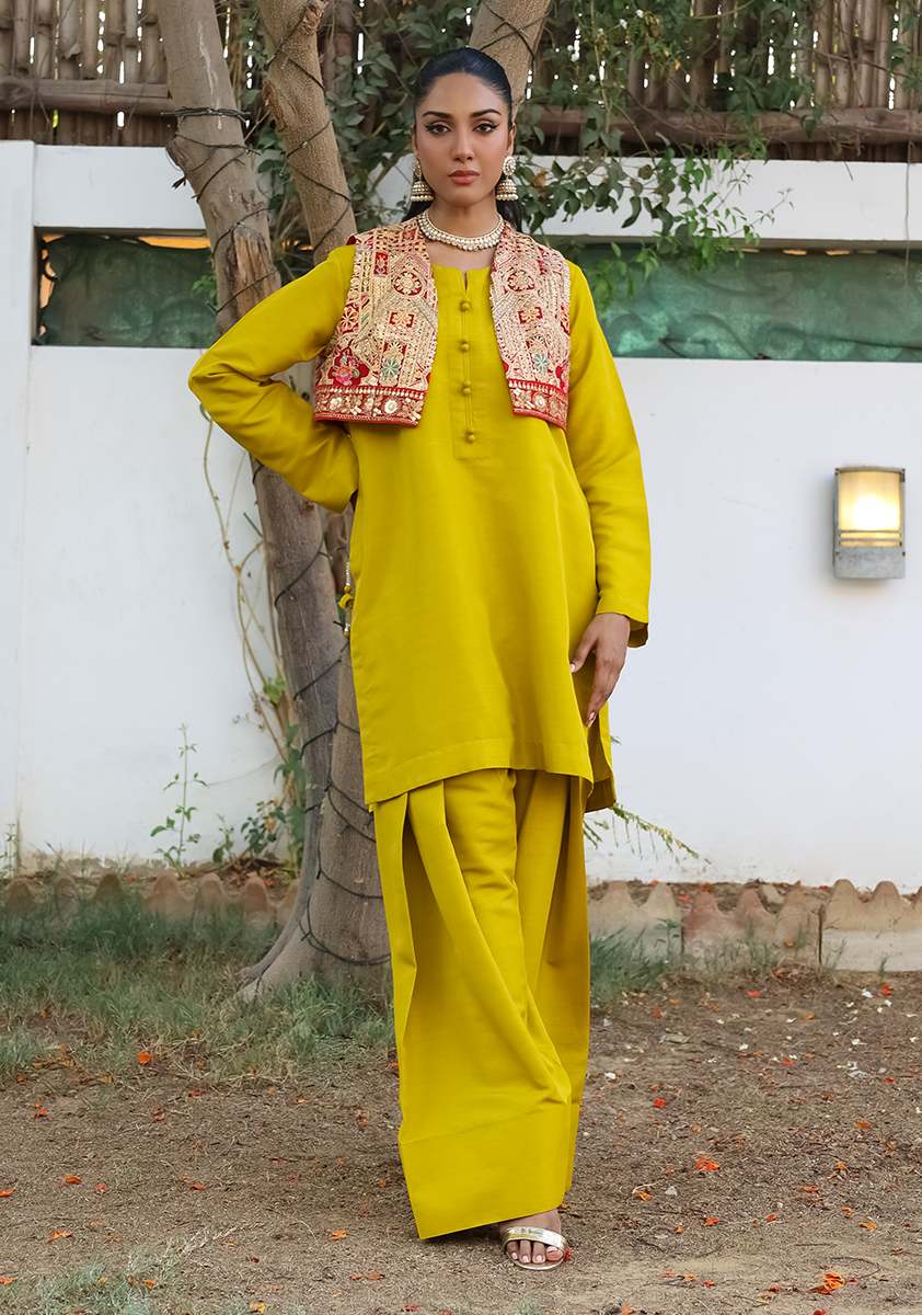 Huma Adnan - Sahar - Mustard - Raw Silk - 3 Piece