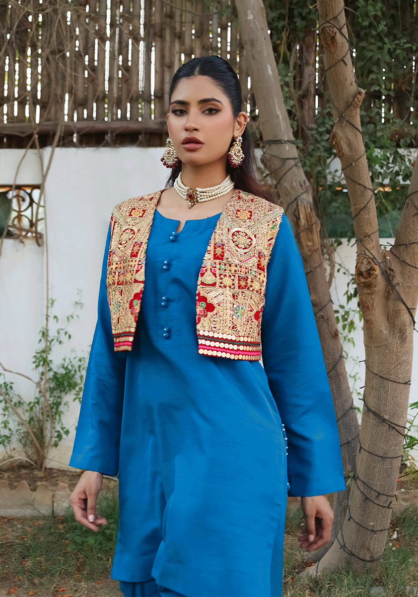 Naeema Butt  wearing Huma Adnan - Komal - Teal Blue - Raw Silk & Chiffon - 3 Piece