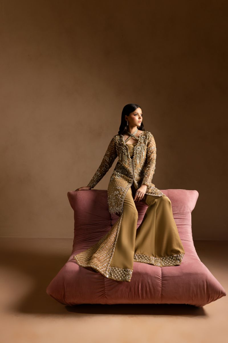 Maria Osama Khan - Sabahat - JACKET & BOTCUT PANT - HAZEL WOOD - ORGANZA & PK RAWSILK - 4 Piece