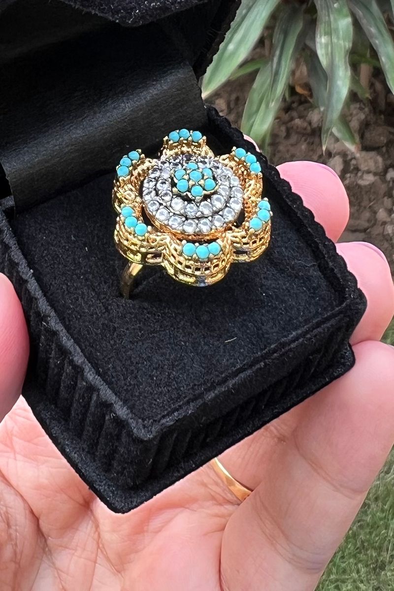 Hemohandicrafts- Ferozi Flower Gold- Blue