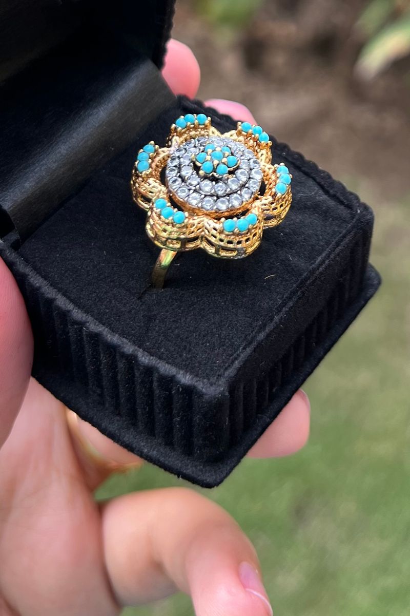 Hemohandicrafts- Ferozi Flower Gold- Blue