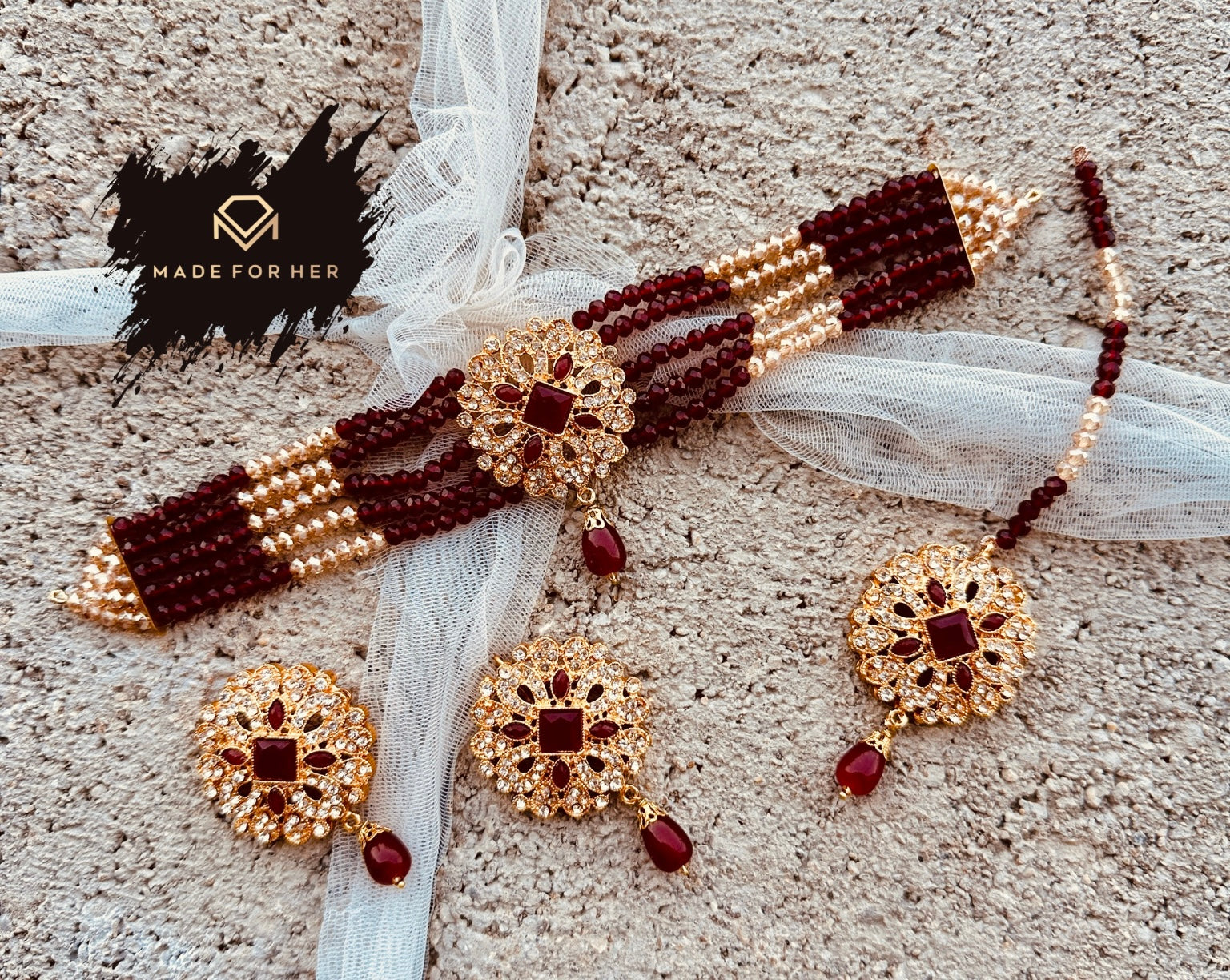 Made for Her - Nureh Delicate Choker Set - KAHD1010