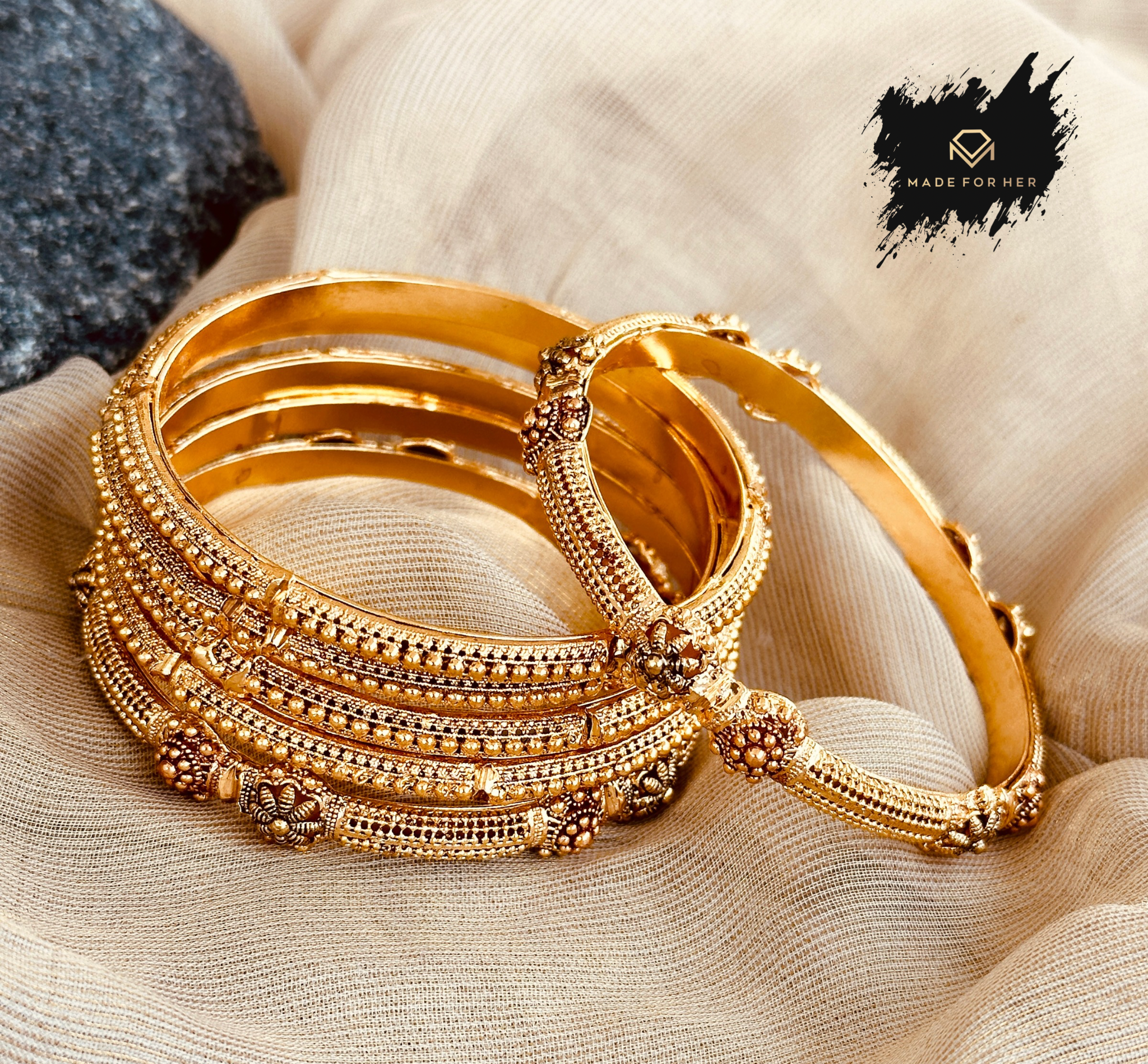 Made for Her - Shehnaz Festive Chori Bangles - RAYN1012