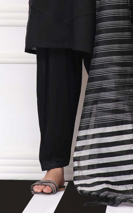 Oaks - Women Black Lawn Shalwar  - 1 Piece