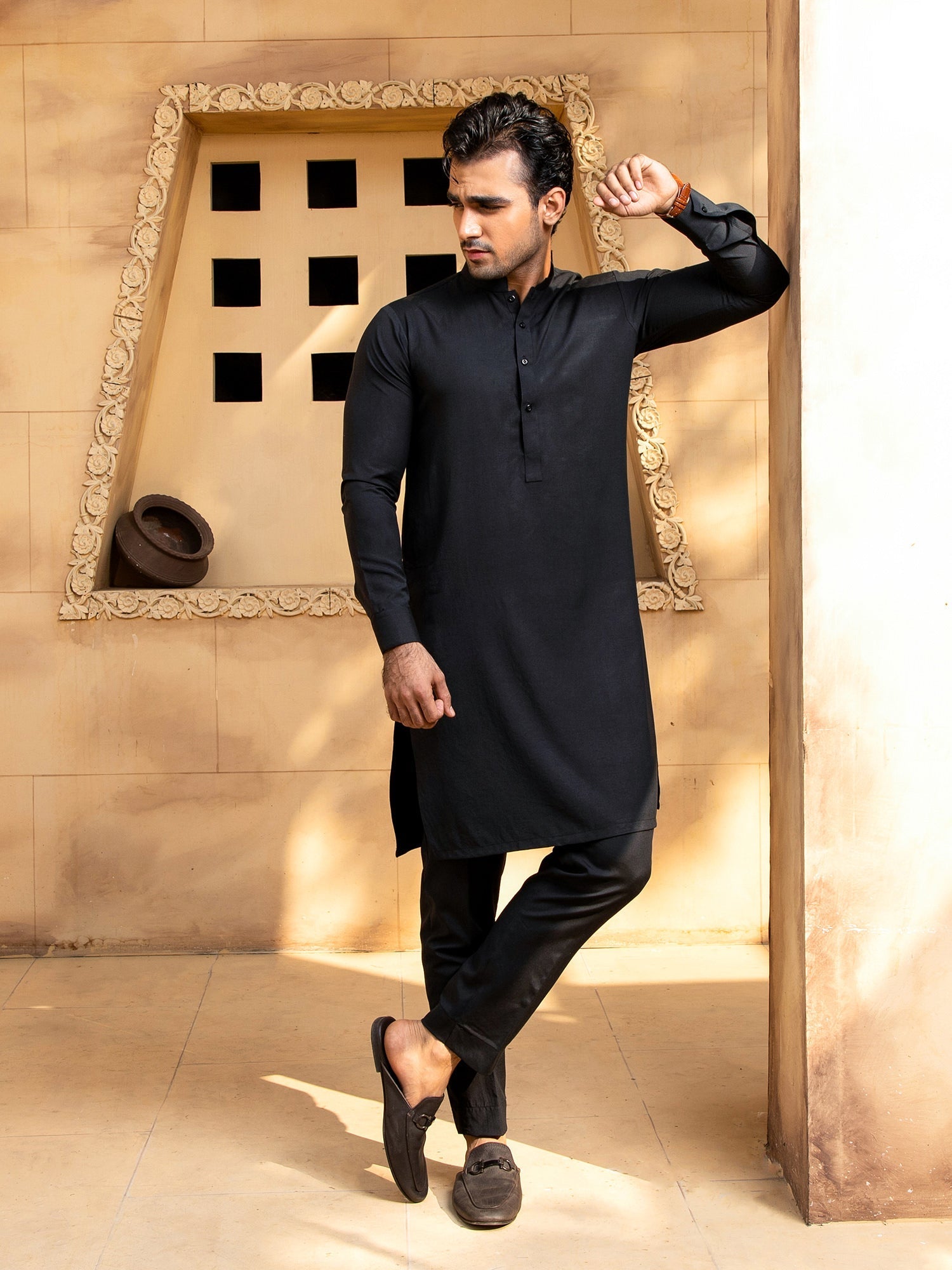 Shahjahan - Boski Black Kurta Trouser - 2 Piece