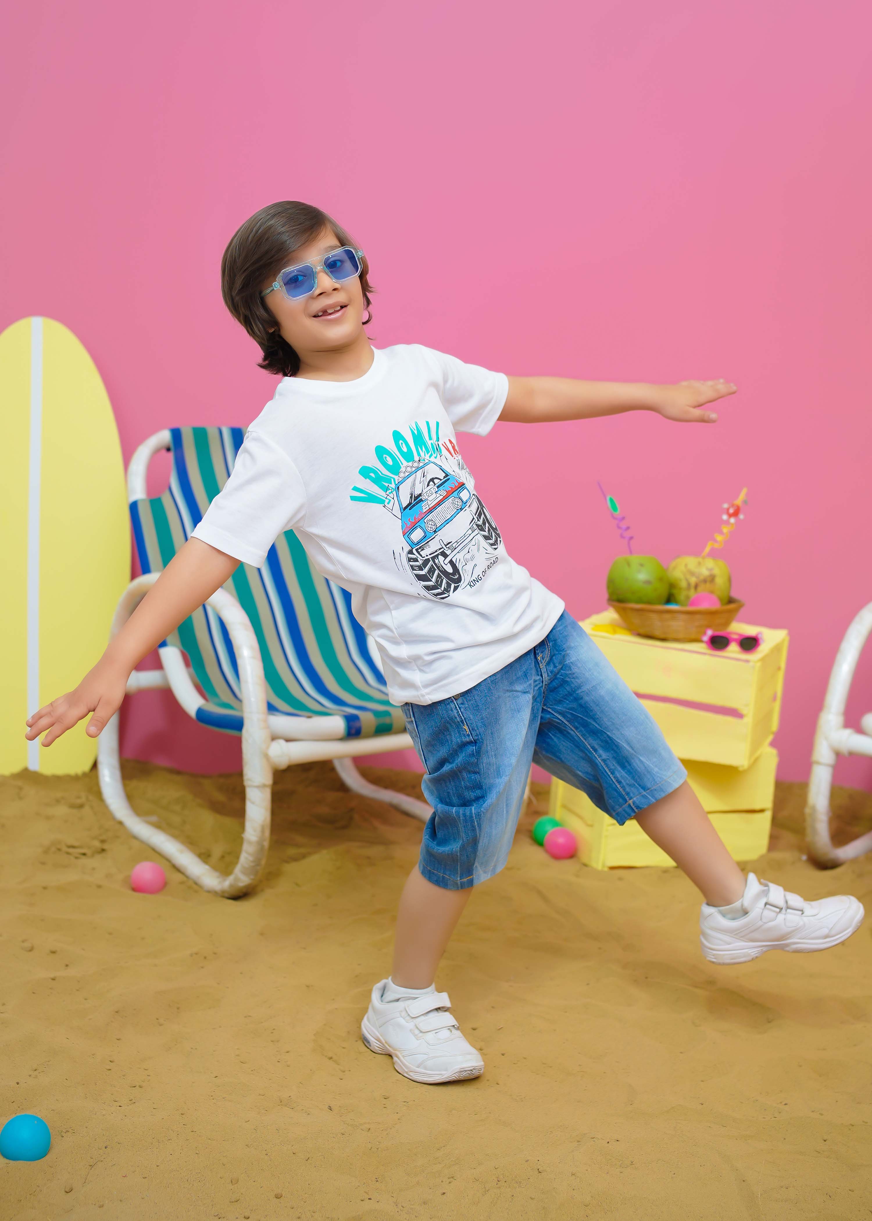 Modest - Truck Graphic Tee - White - Jersey  - 1 Piece