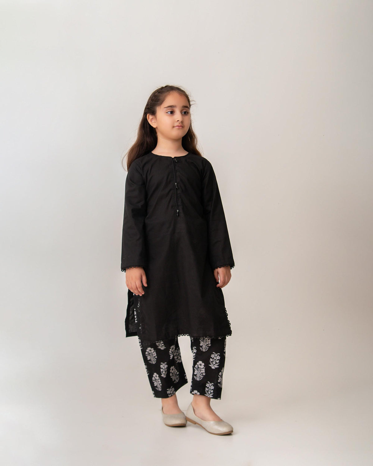 Kidoz Kloset - Soft Shadows For Girl