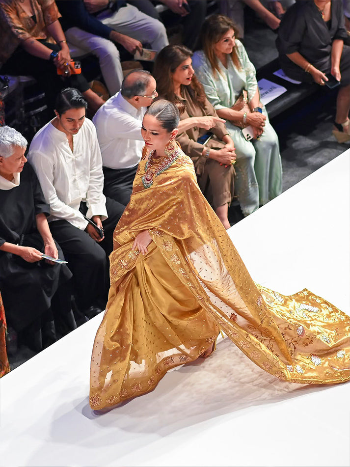 Pinktree GHASHANG Saree Gold 2 Piece