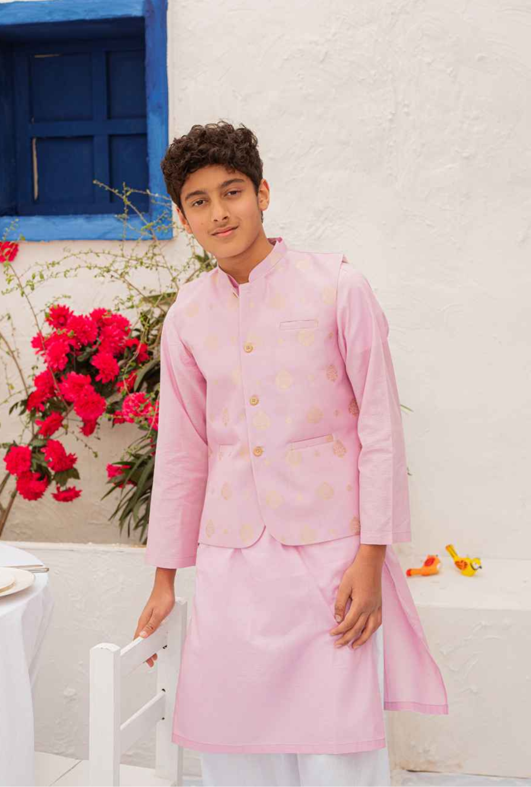 Hummingbirdspk - Lavender & Gold Jacquard Waistcoat - 1 piece