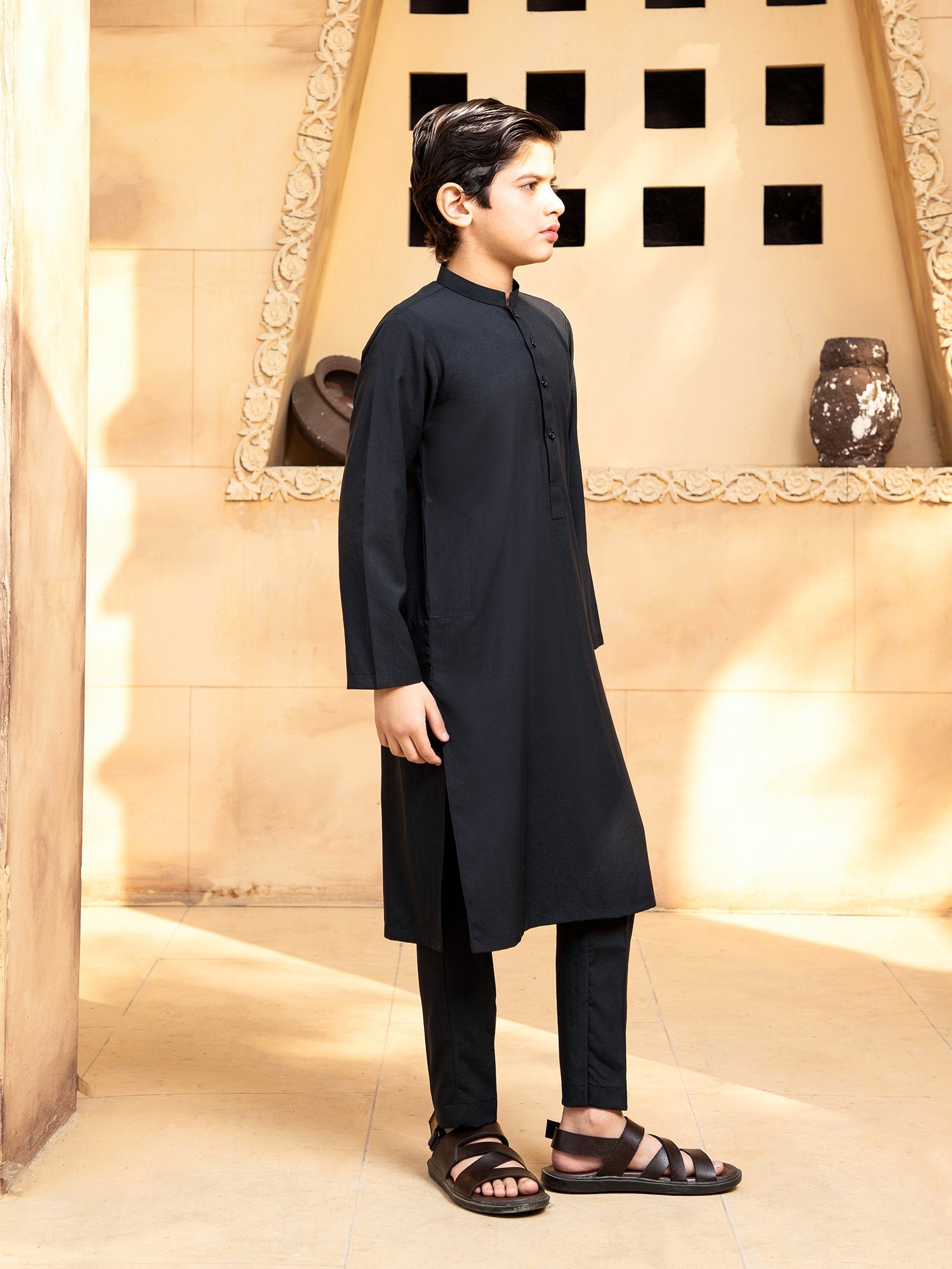 Shahjahan - Boski Black Kurta Trouser - 2 Piece