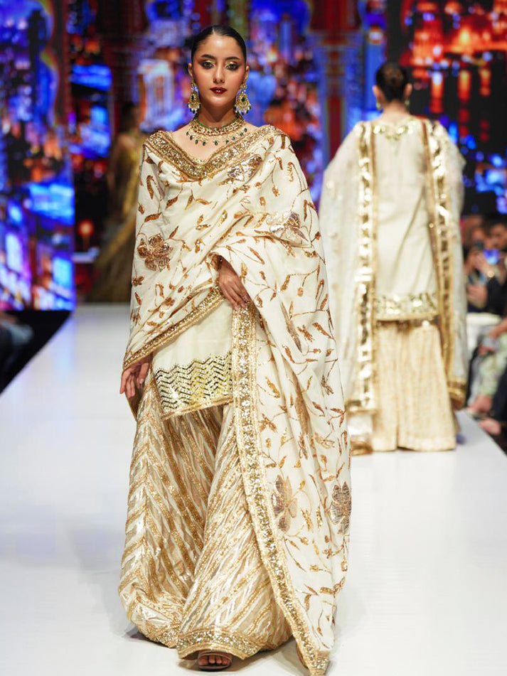 Pinktree ZAR-KARI 3 Piece Suit Ivory
