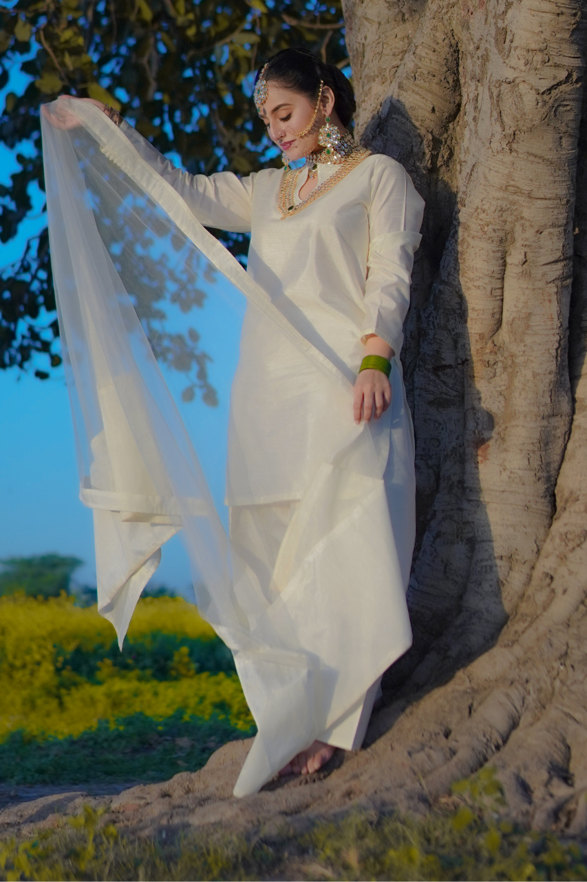 Zahra Ahmad - ST-173B - Off White - Raw Silk - 3 Piece