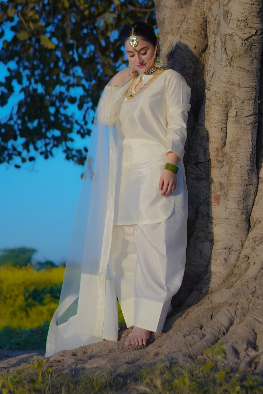Zahra Ahmad - ST-173B - Off White - Raw Silk - 3 Piece