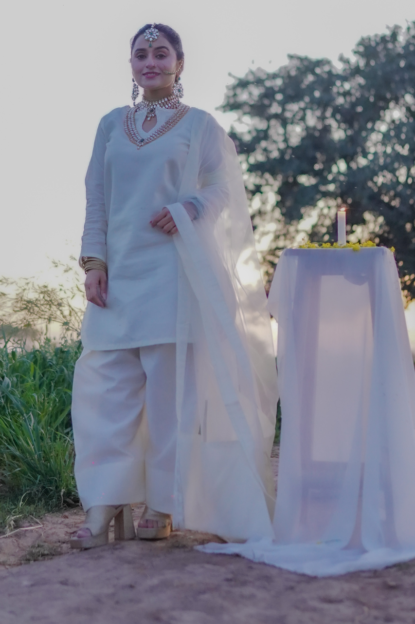 Zahra Ahmad - ST-173B - Off White - Raw Silk - 3 Piece