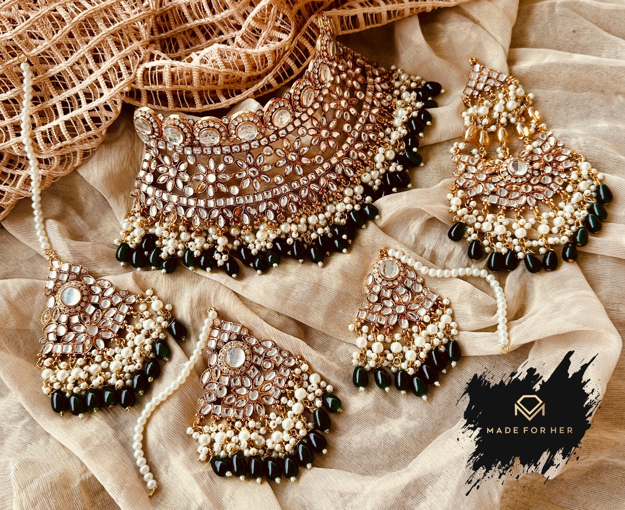Made for Her - Noor-e-Arzoo Bridal Collar Set - KAT1001