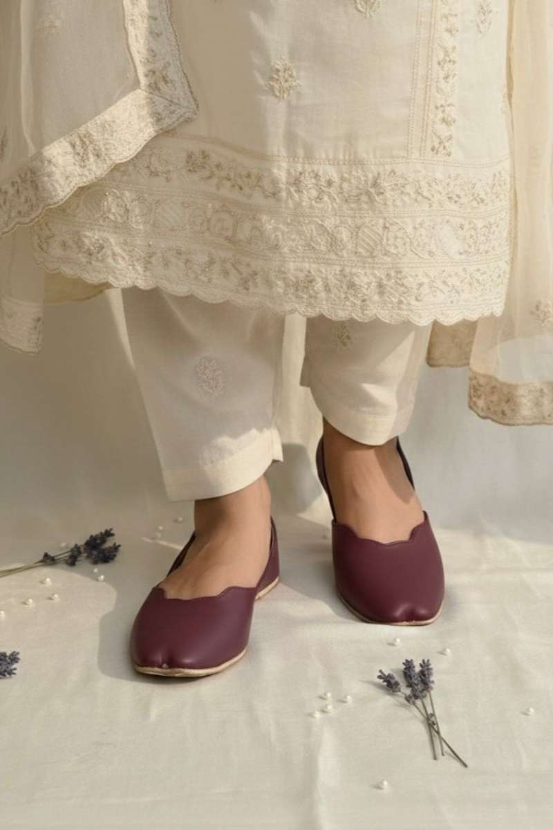 Hemo Handicraft - Asthetic Maroon