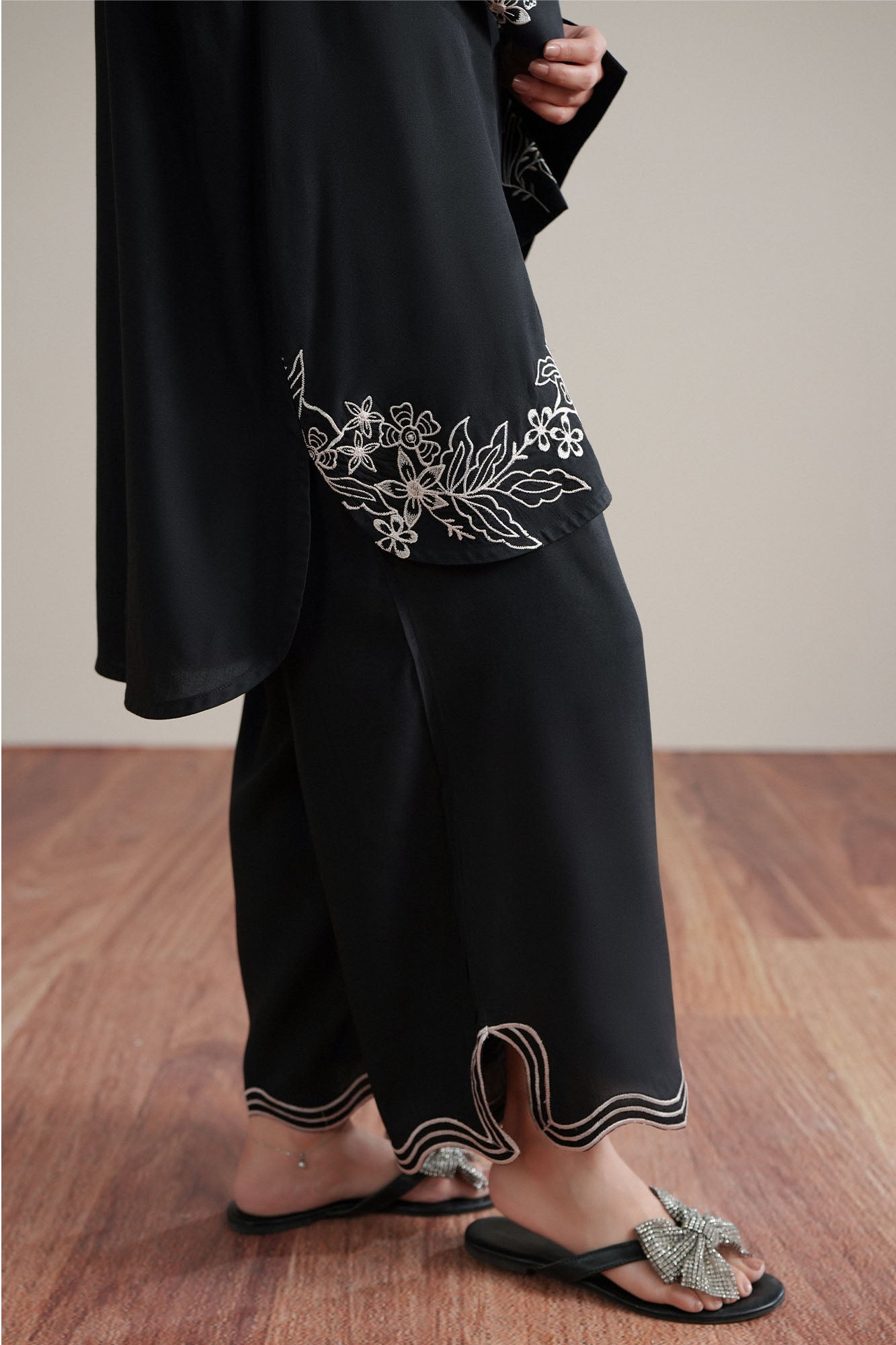 Cross Stitch Black Pulse 2 Piece Suit Black