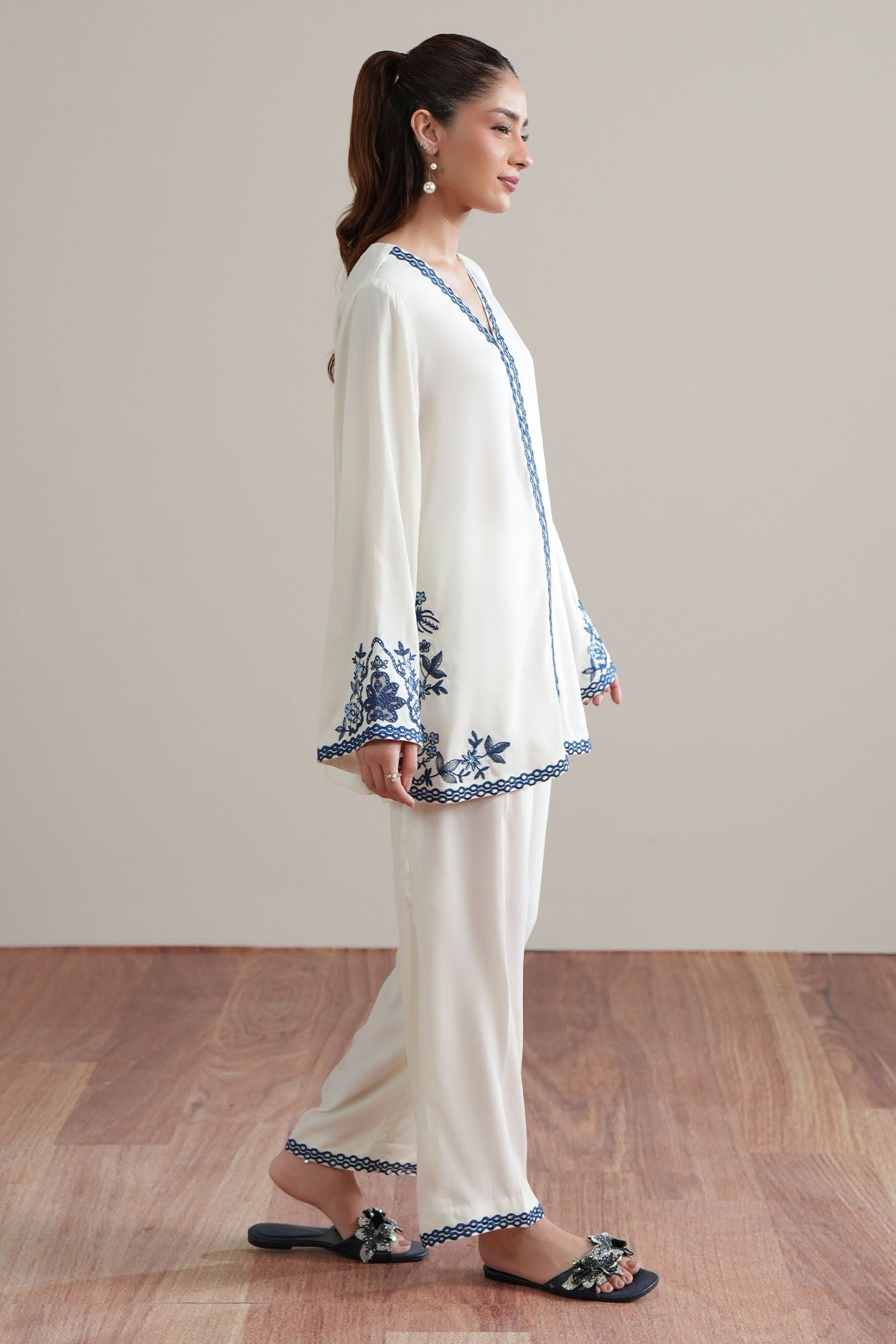 Cross Stitch Ivory Duo 2 Piece Suit White
