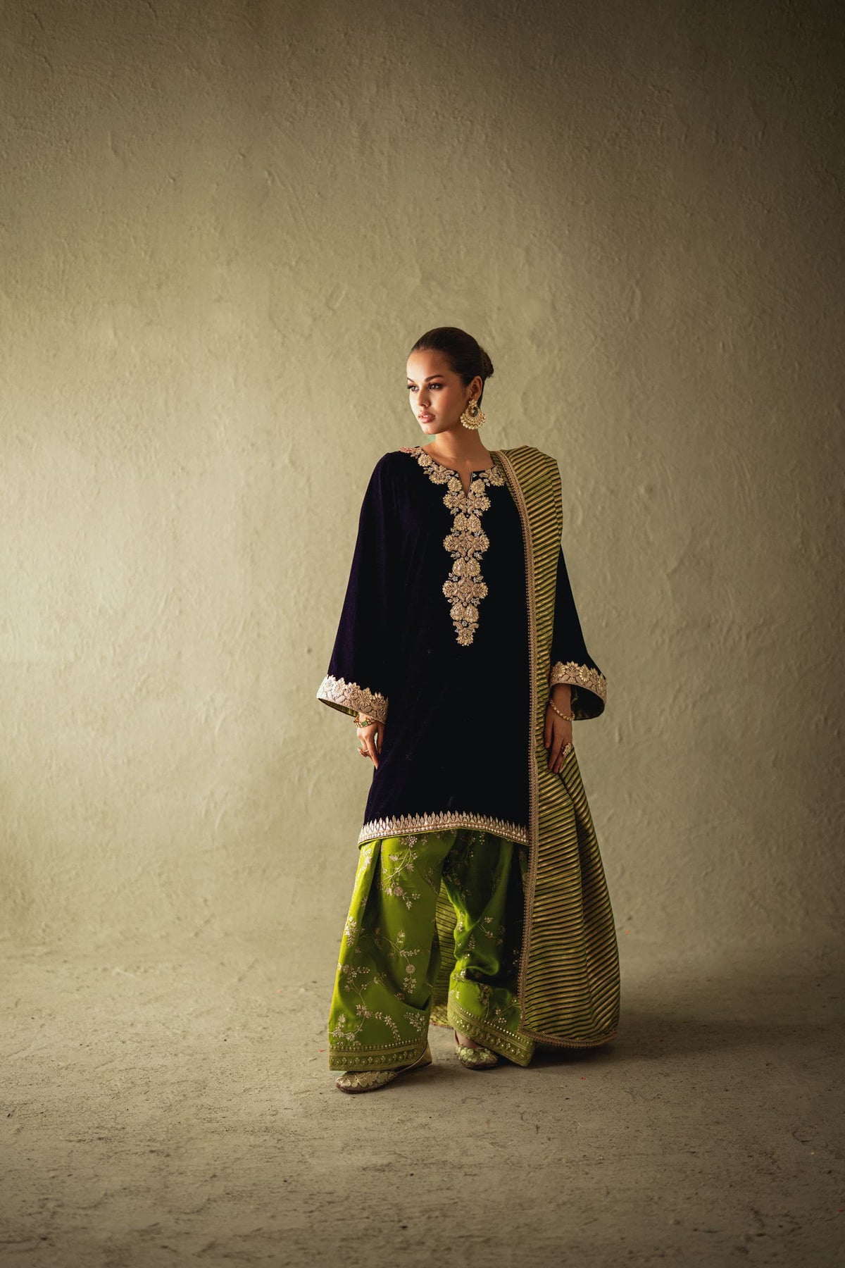 Shehrnaz - Sereya Purple Velvet Shalwar Set - SHK-1598 - Purple - velvet - 3 Piece