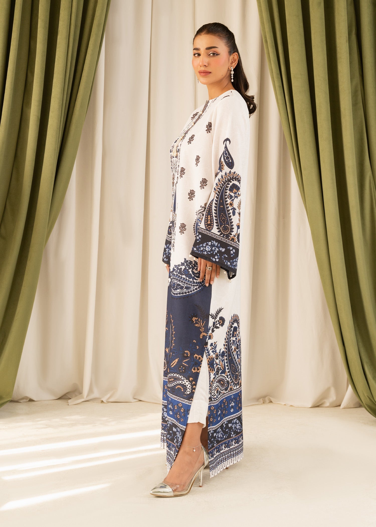 Allure by IH - LEO - Multi Color - Crepe - 2 Piece