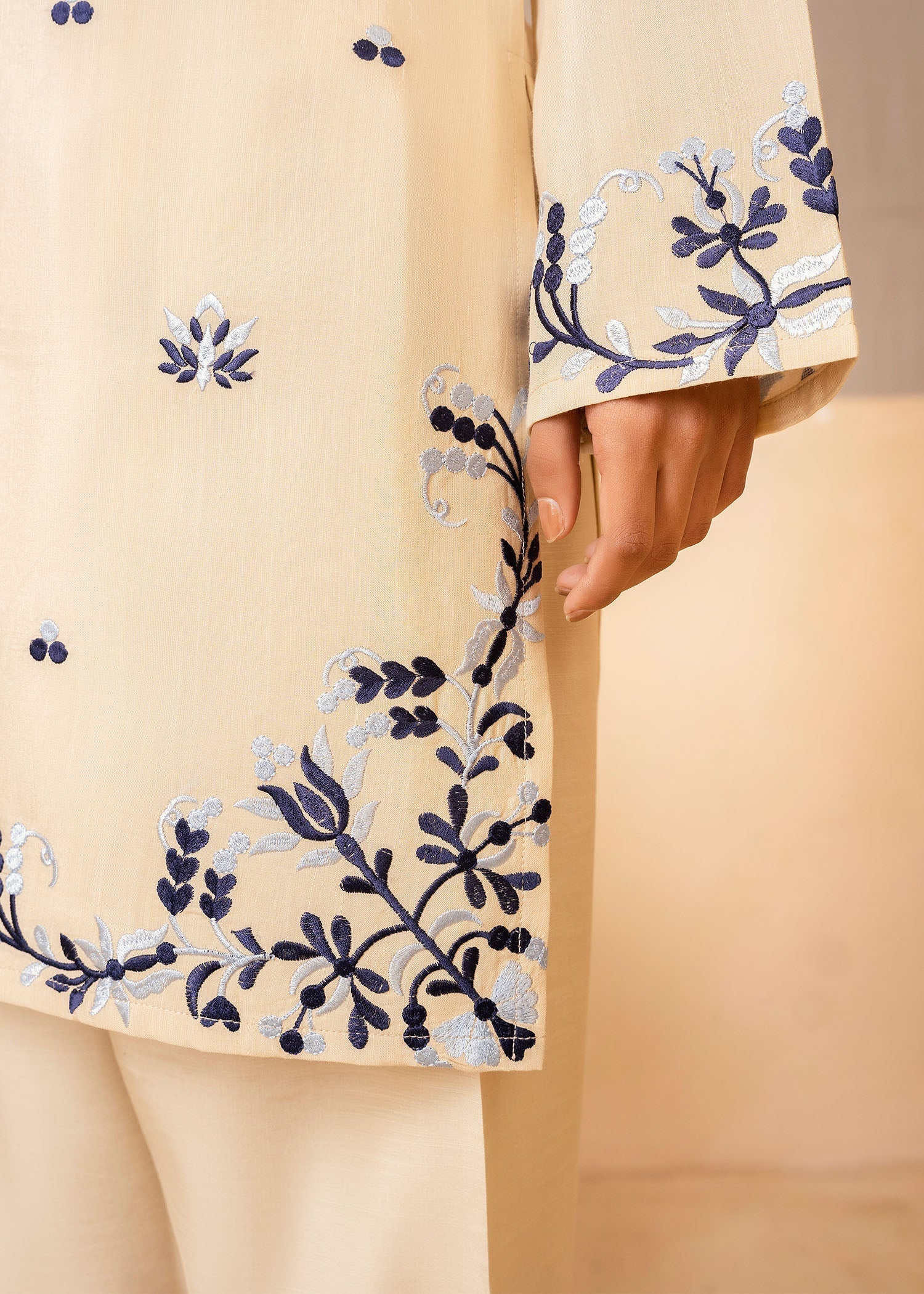 Allure by IH - NANCY - Ivory - Raw Silk - 2 Piece