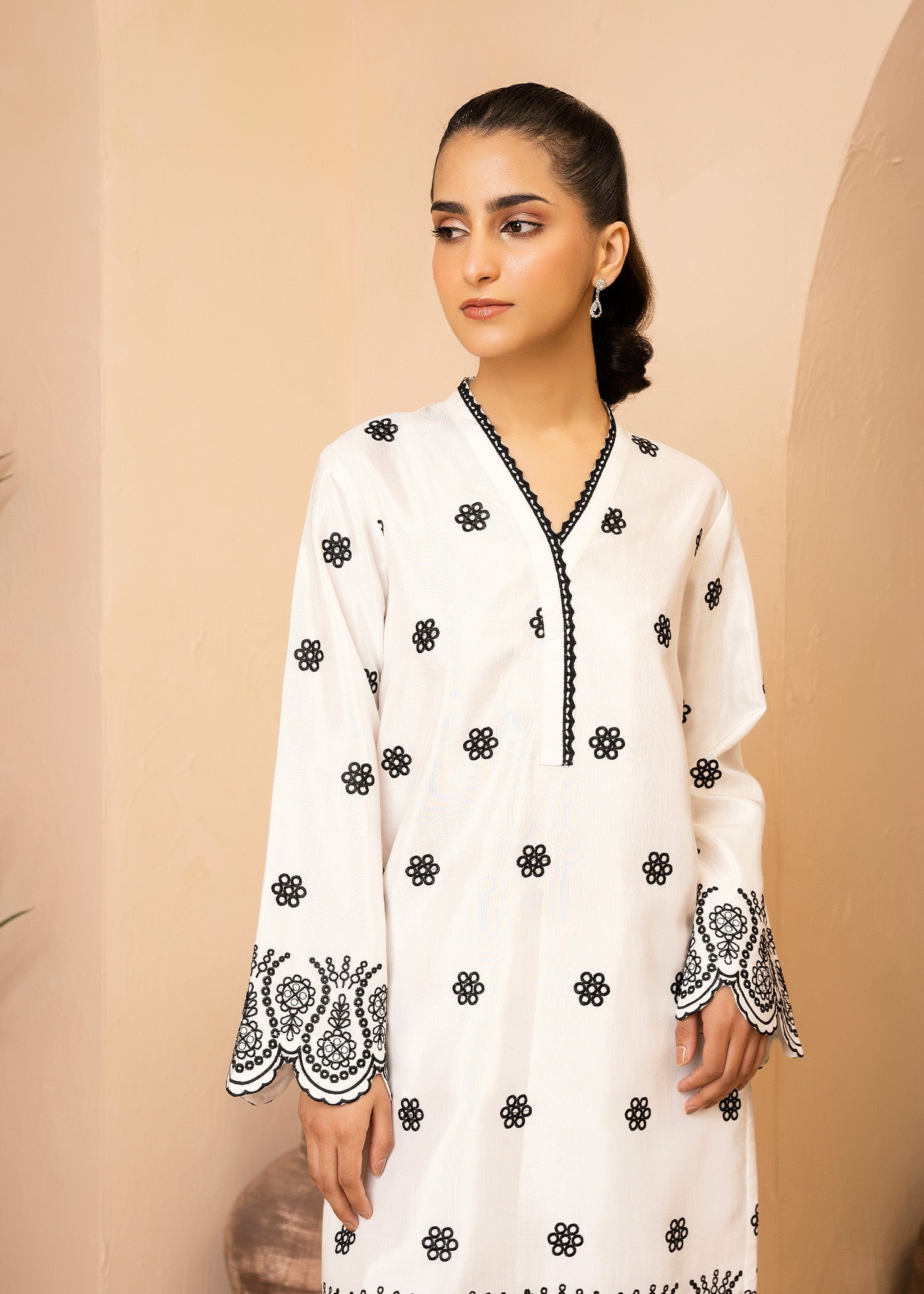 Allure by IH - JUNE - White - Raw Silk - 2 Piece