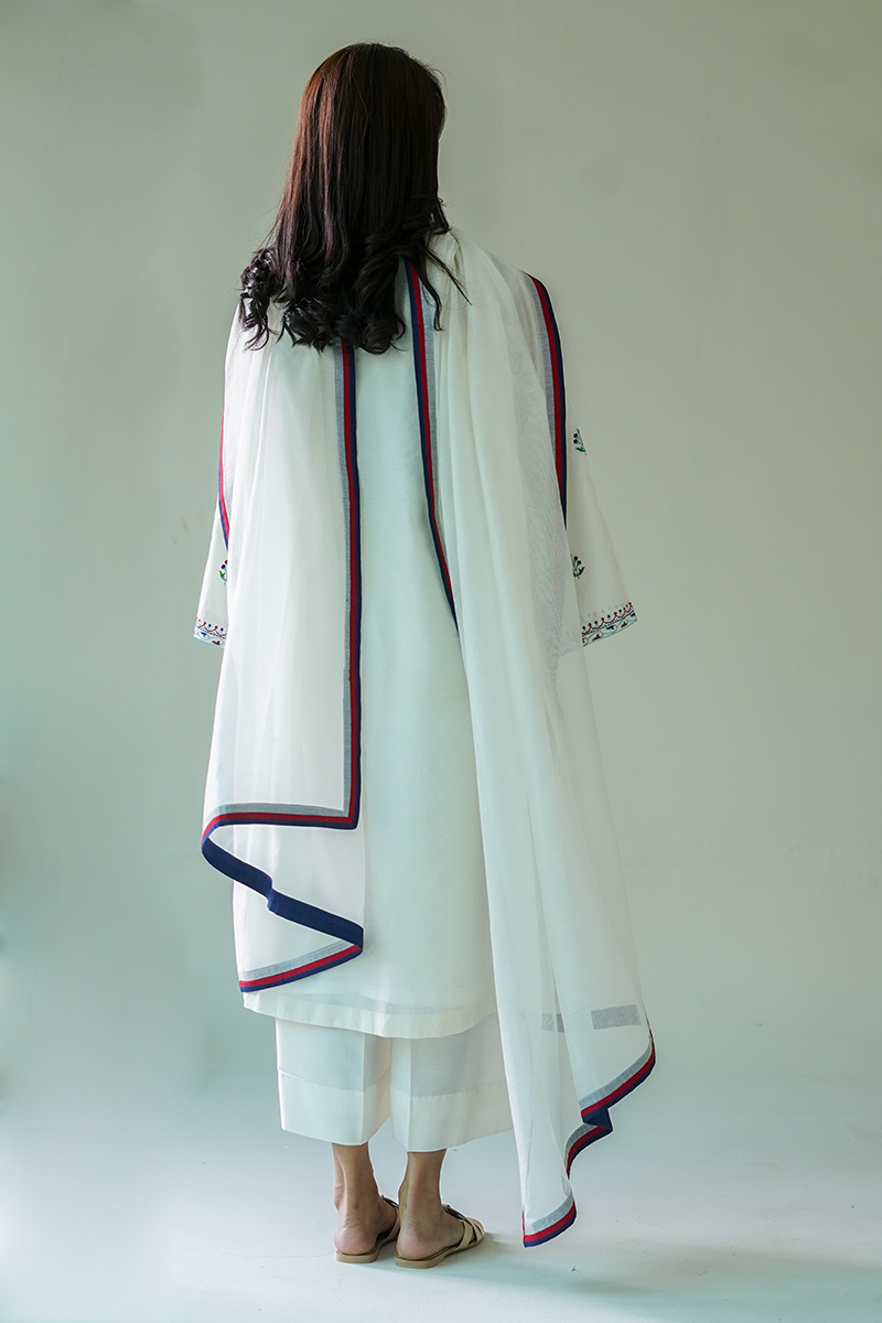 Studio by TCS - Deal - Free Shipping