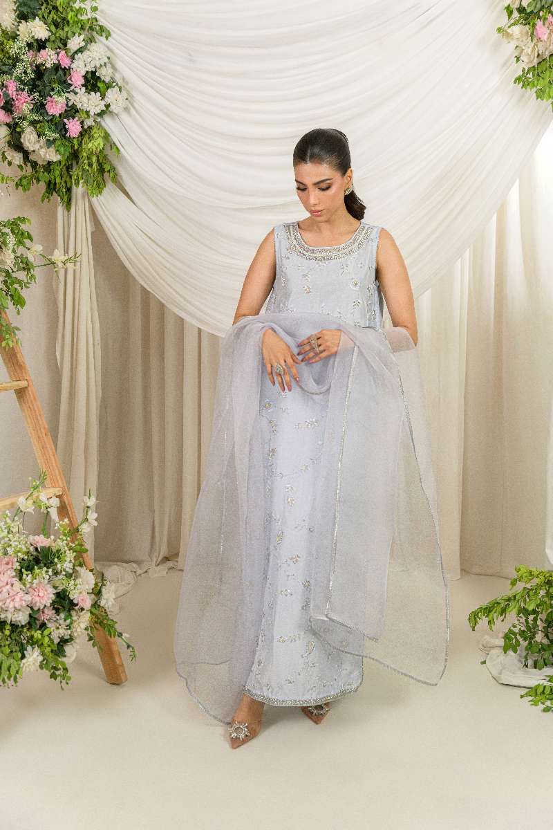 Alishba Kashif - Nureh - Powder Blue - Tusser Silk - 3 Piece