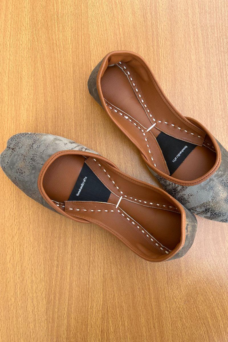 Hemo Handicraft - Eagle Grey