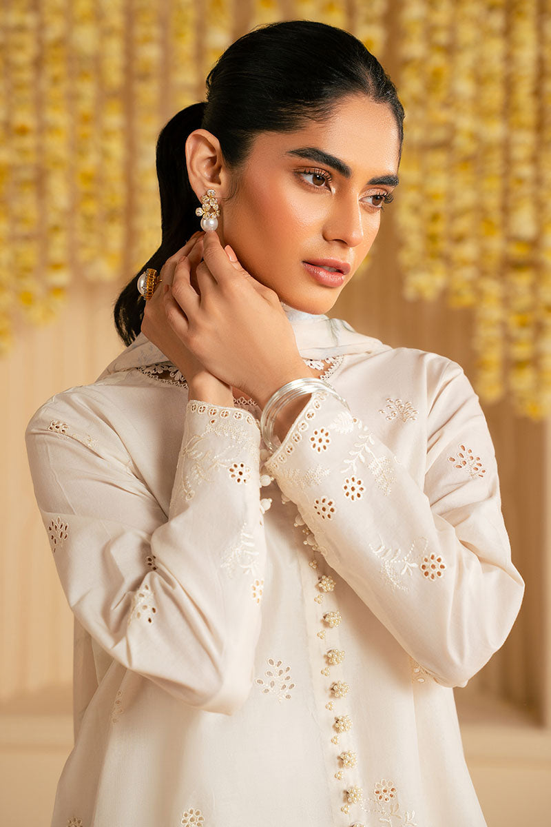 Cross Stitch - GARDENIA MUSE - Chikankari Lawn - 3 Piece - Unstitched