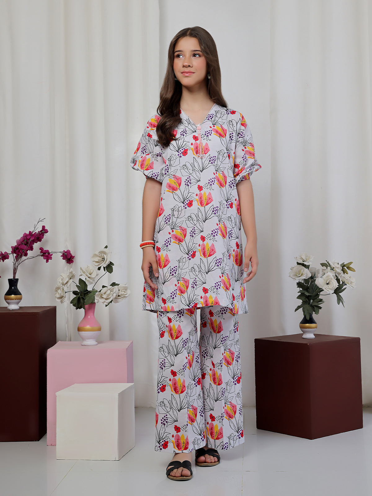 Oaks Printed Lawn Co-ord set White 2 Piece