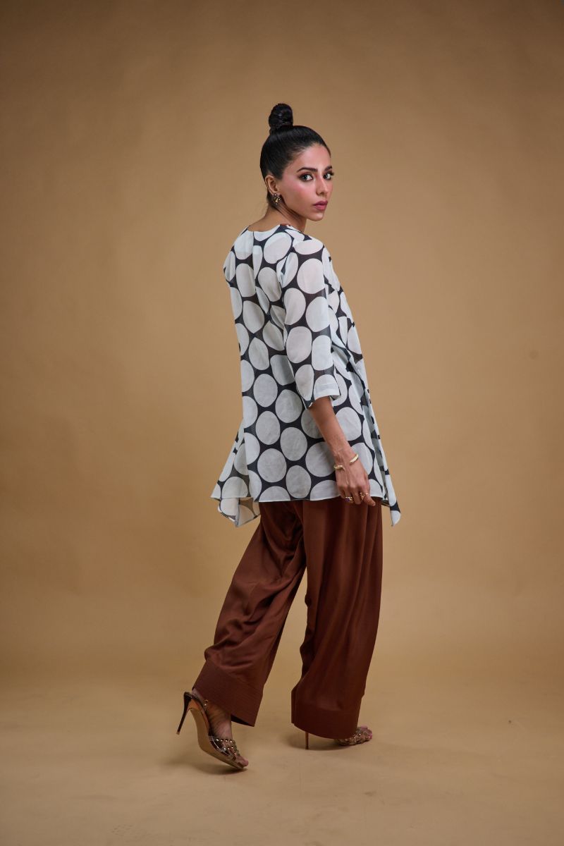 Gulabo - DOT & DUNE - Swiss Lawn & Bosky - Black & White - 2 Piece