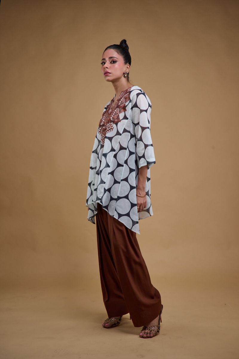 Gulabo - DOT & DUNE - Swiss Lawn & Bosky - Black & White - 2 Piece