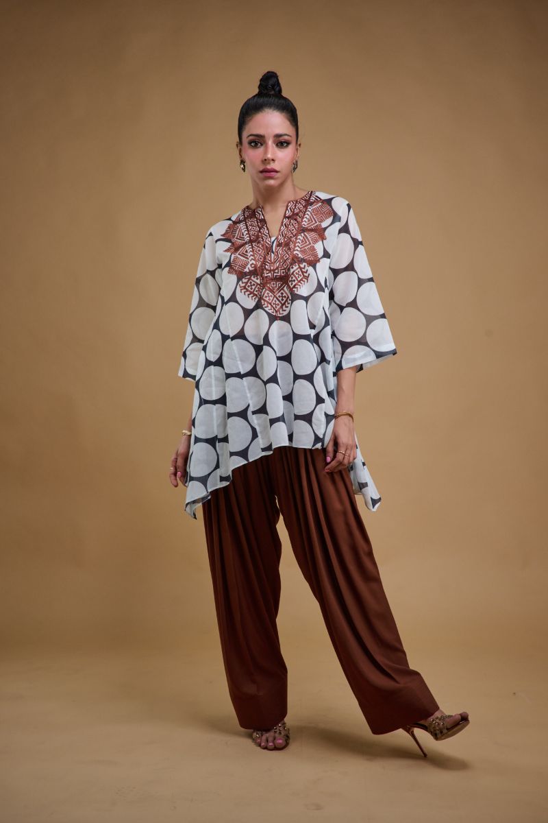 Gulabo - DOT & DUNE - Swiss Lawn & Bosky - Black & White - 2 Piece