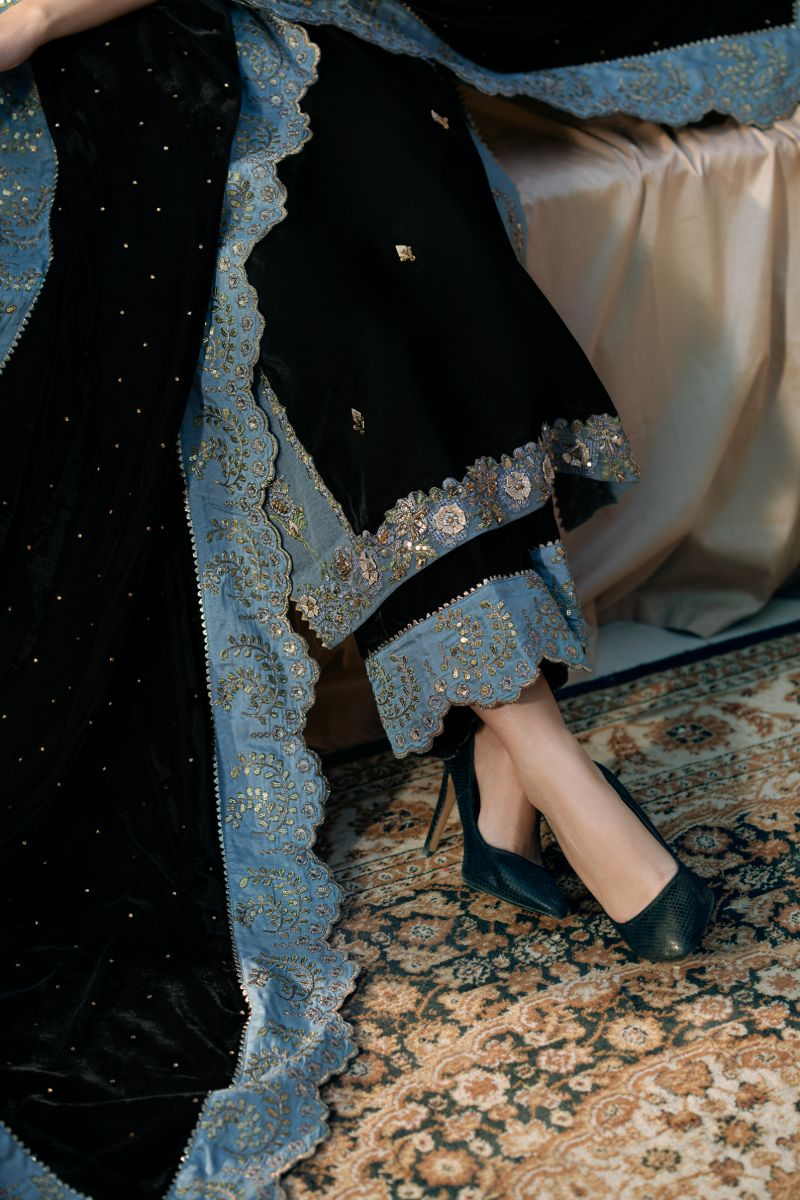 Fozia Khalid - Heer - Sheesha Silk - Black & Blue - 4 Piece