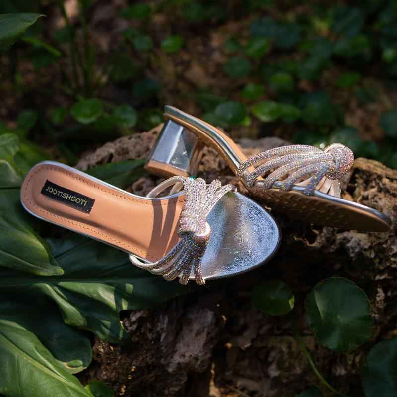 JootiShooti - Niomi Silver