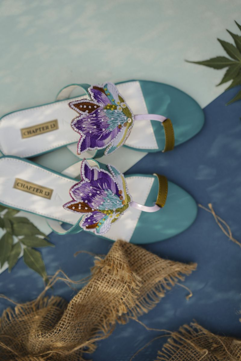 CHAPTER 13 - Ocean Orchid - Teal - Kohlapuri - 19211
