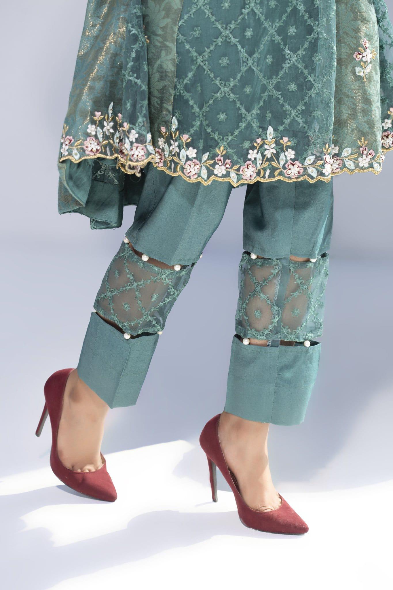 Aisha Fatema - Forest Green - 1010
